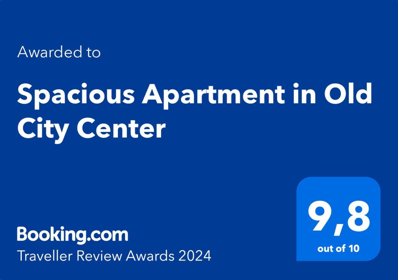 Modern Apartment In Old City Center Львов Экстерьер фото